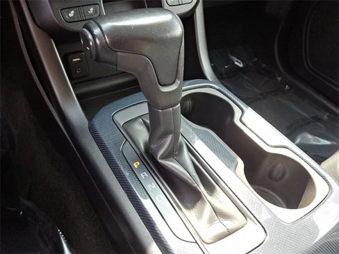 Used 2017 Chevrolet Colorado Z71 image 14