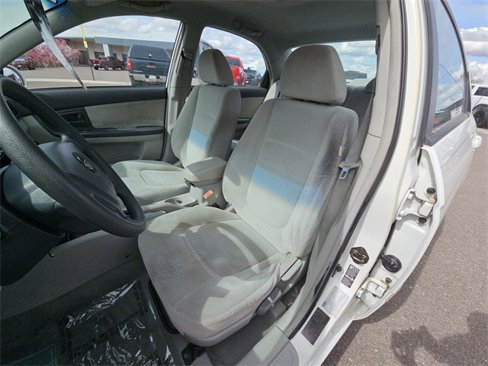 Used 2004 Kia Spectra Sedan image 13