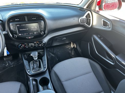 Certified 2023 Kia Soul LX w/ Option Group 015 image 15