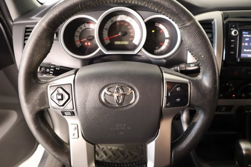 Used 2015 Toyota Tacoma PreRunner image 3