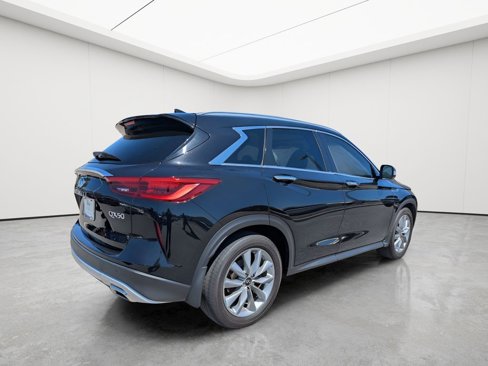 Certified 2021 INFINITI QX50 Essential w/ Convenience Package image 7
