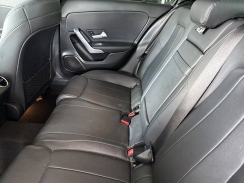 Used 2019 Mercedes-Benz A 220 image 18