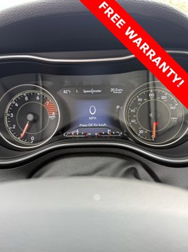 Used 2020 Jeep Cherokee Trailhawk w/ Comfort & Convenience Group image 7