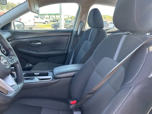 Used 2024 Nissan Sentra SV image 17