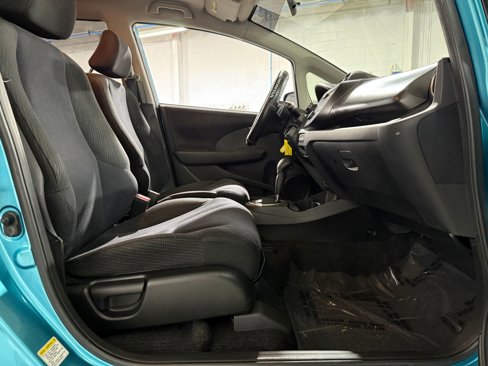 Used 2013 Honda Fit Sport image 35