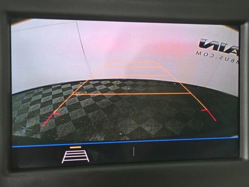 Used 2020 Chevrolet Equinox LT w/ Driver Convenience Package image 32