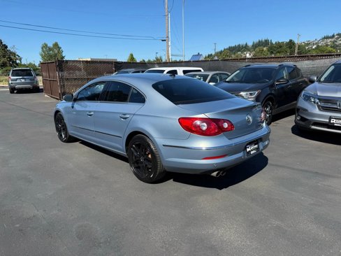 Used 2009 Volkswagen CC Luxury image 7