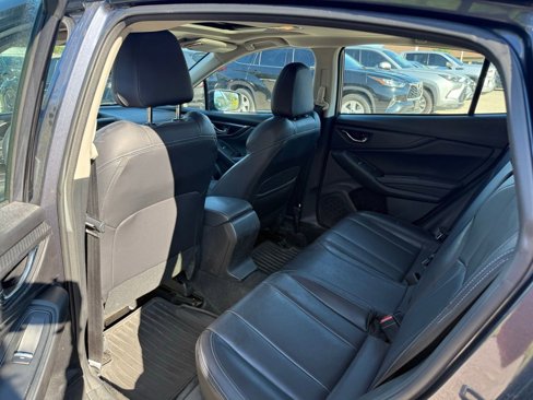 Used 2017 Subaru Impreza 2.0i Limited w/ Moonroof/BSD & Rcta/Eyesight image 5