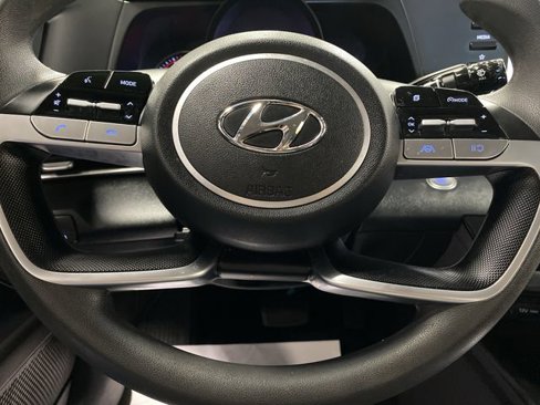 Used 2022 Hyundai Elantra SEL w/ Cargo Package image 14