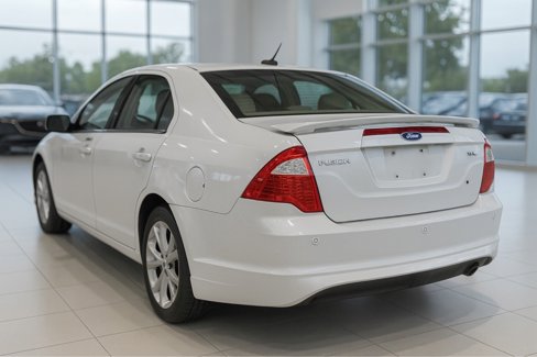 Used 2012 Ford Fusion SE image 4