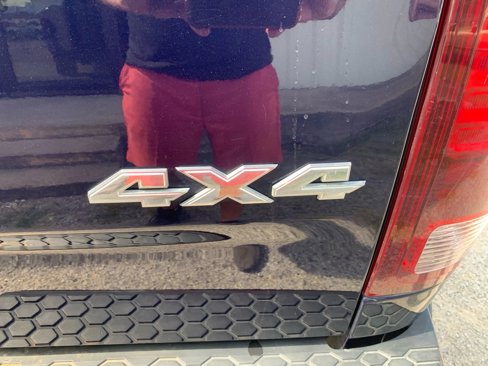 Used 2014 RAM 1500 Sport w/ Remote Start & Security Group image 10