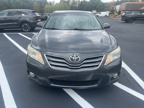 Used 2010 Toyota Camry XLE image 9
