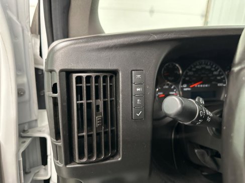 Used 2023 GMC Savana 2500 Extended w/ Driver Convenience Package image 14
