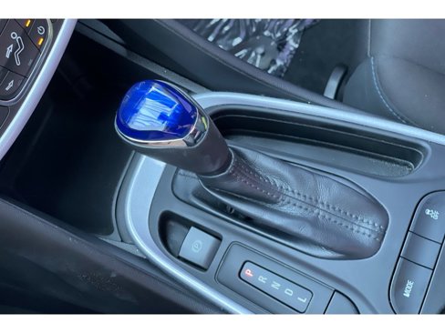 Used 2018 Chevrolet Volt LT image 32