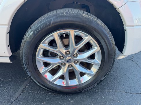 Used 2016 Ford Expedition Limited w/ Equipment Group 301A image 26