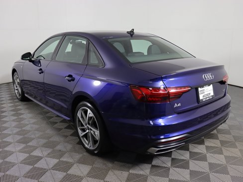 Used 2021 Audi A4 2.0T Premium Plus w/ Premium Plus Package image 5