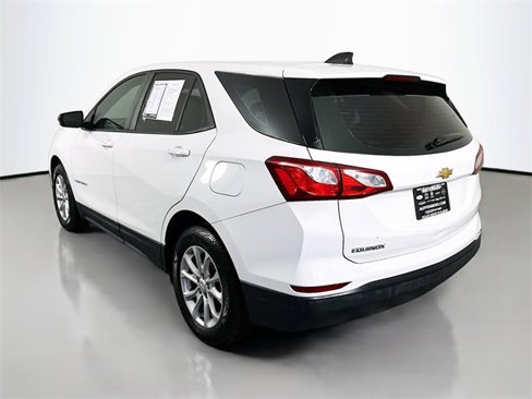 Used 2020 Chevrolet Equinox LS image 5