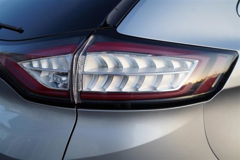 Used 2017 Ford Edge Titanium w/ Technology Package image 37