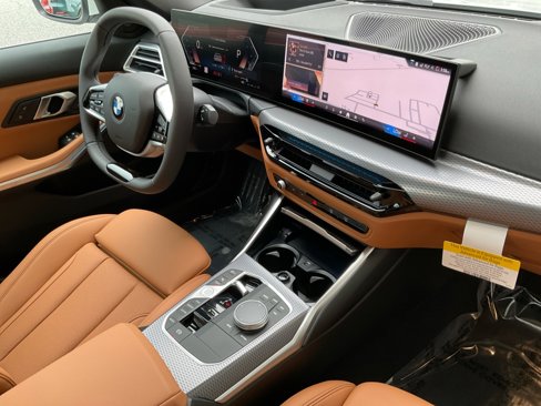New 2025 BMW 330i Sedan w/ Premium Package image 32