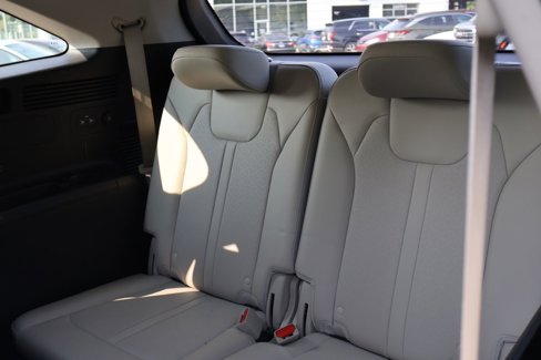 Used 2022 Kia Sorento S image 30