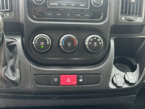 Used 2017 RAM ProMaster 2500 image 16