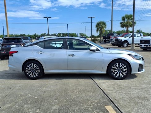 Used 2023 Nissan Altima 2.5 SV image 31