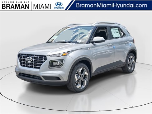 New 2025 Hyundai Venue SEL image 1