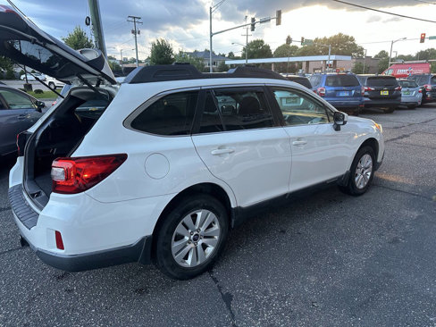 Used 2015 Subaru Outback 2.5i Premium image 7