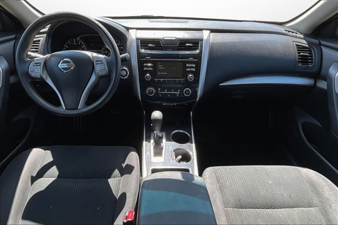 Used 2014 Nissan Altima 2.5 S w/ Display Audio Package image 15