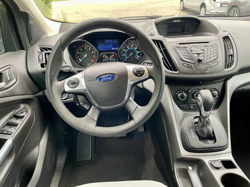 Used 2015 Ford Escape SE image 17