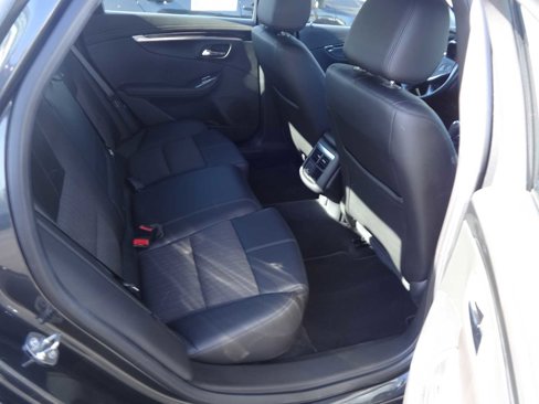 Used 2019 Chevrolet Impala LT w/ LT Convenience Package image 8