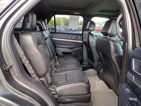 Used 2016 Ford Explorer Sport image 11