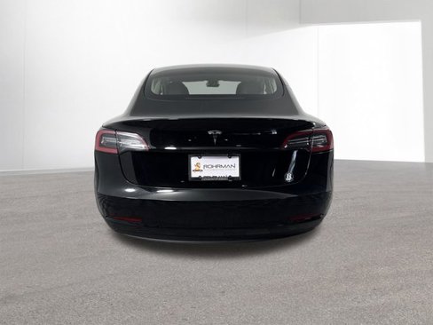 Used 2021 Tesla Model 3 Standard Range Plus image 14