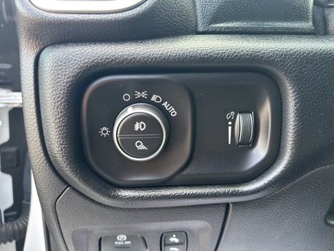 Used 2020 RAM 1500 Big Horn image 15
