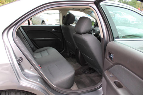 Used 2011 Ford Fusion SE w/ 202A Rapid Spec Order Code image 26