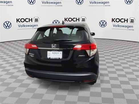 Used 2022 Honda HR-V LX image 7