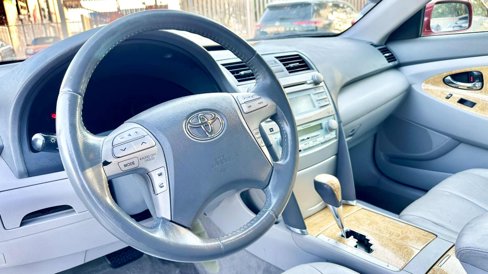 Used 2007 Toyota Camry XLE image 11