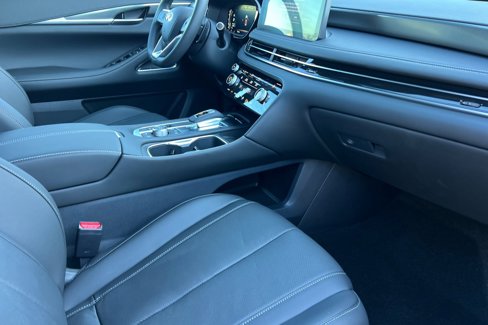 New 2025 INFINITI QX60 Luxe w/ Black Edition image 18