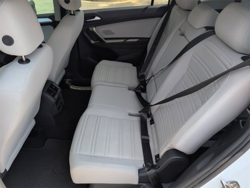 Used 2024 Volkswagen Tiguan S image 30