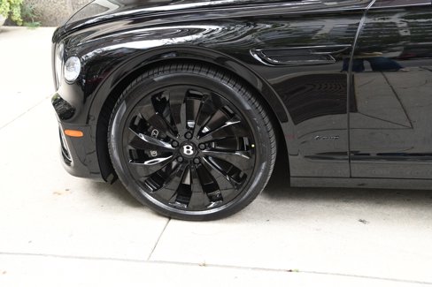 New 2026 Bentley Flying Spur Azure image 25