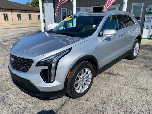 Used 2019 Cadillac XT4 Luxury w/ Cold Weather Package image 3