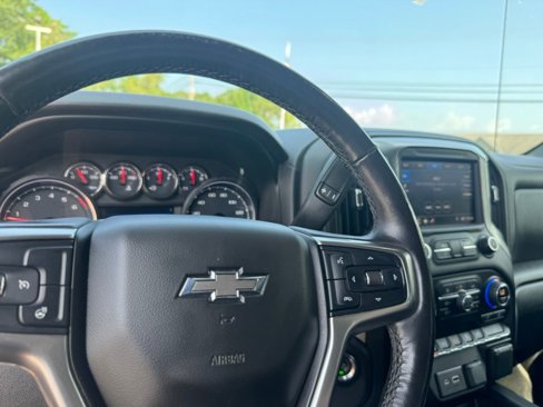 Used 2019 Chevrolet Silverado 1500 LT Trail Boss image 29