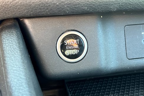 Used 2023 Nissan Rogue SV image 28