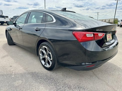 Used 2024 Chevrolet Malibu LT image 3