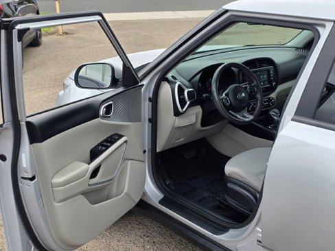 Used 2020 Kia Soul LX image 37