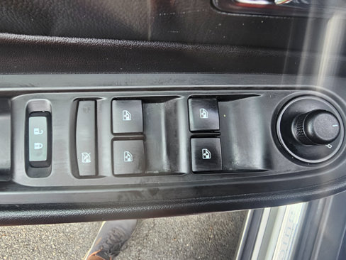 Used 2015 Buick Encore Leather w/ Experience Buick Package image 30