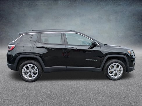 New 2025 Jeep Compass Latitude w/ Convenience Group image 3