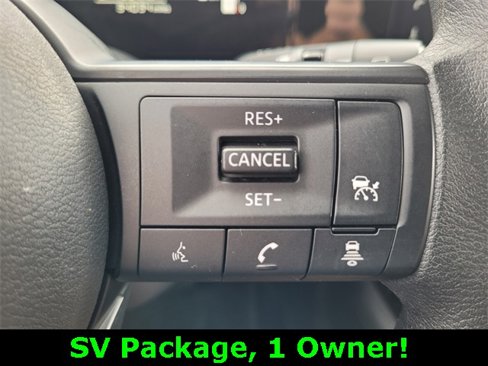 Used 2025 Nissan Kicks SV w/ Charging Package image 27