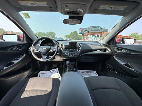 Used 2023 Chevrolet Malibu RS image 20