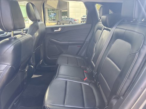 Used 2022 Ford Escape SEL image 30